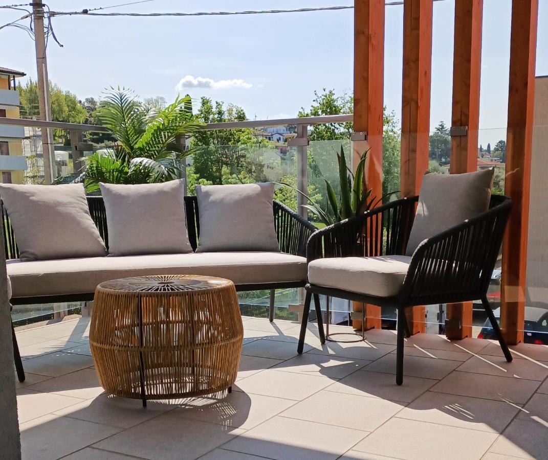 Lake Dream Apartment With Pool In Bardolino Esterno foto
